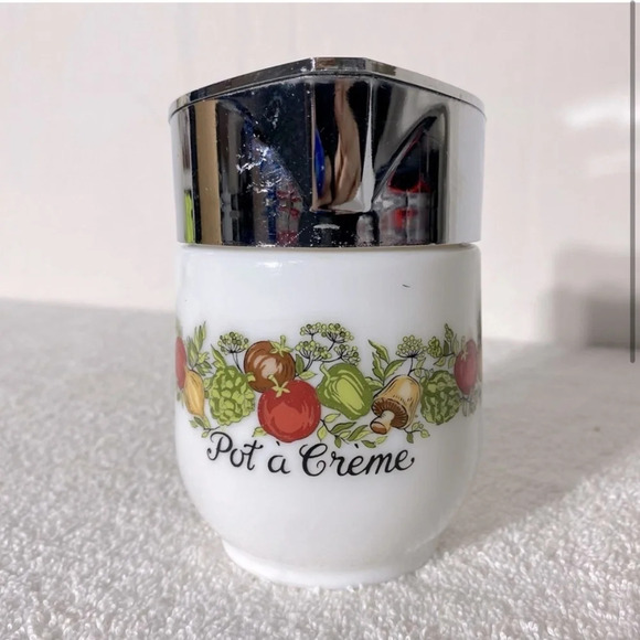 Vintage Spice Of Life Pot A Crème White  Milk Glass Flip Top Creamer - Picture 2 of 11
